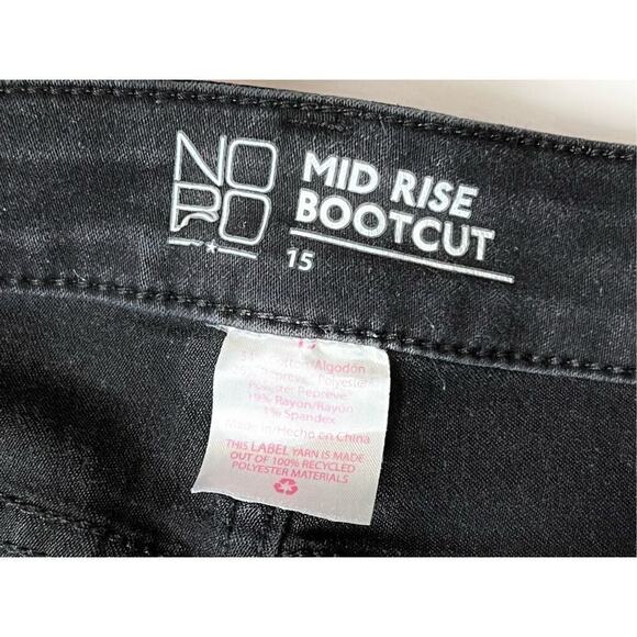 No Boundaries Juniors Mid Rise Bootcut Dark Wash Black Stretch Jeans 15 Casual - Picture 2 of 10